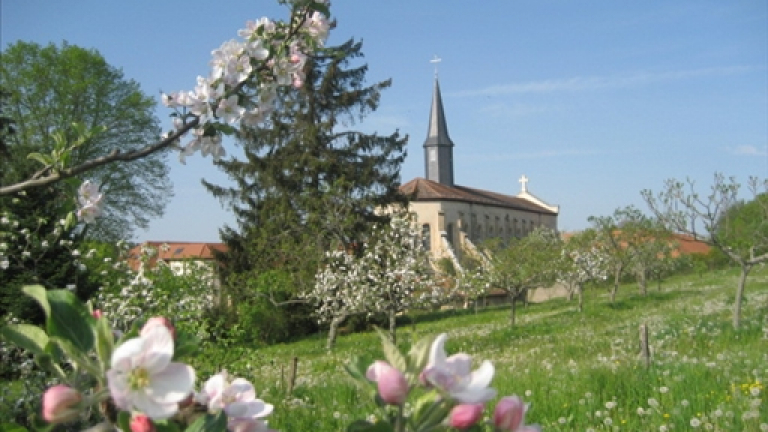 Abbaye-Notre-de-Chambaran-Roybon-OfficedeTourisme-Mandrin-Chambaran