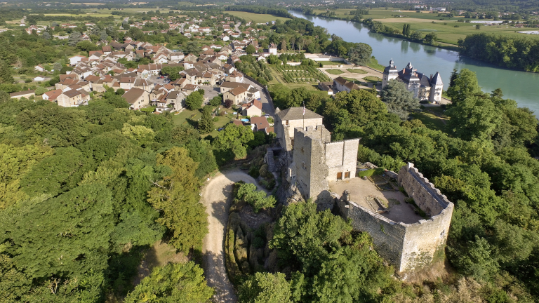 Vue arienne de Vertrieu