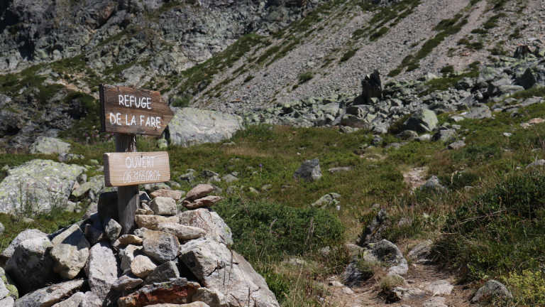 Sentier  l'Alpette avant de monter au refuge