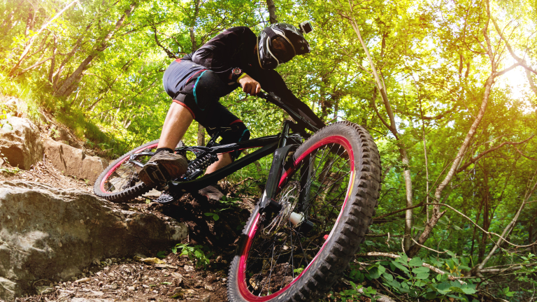 Bike Park - Isle de la Serre - Porcieu-Amblagnieu - Balcons du Dauphin -  moins d'une heure de Lyon