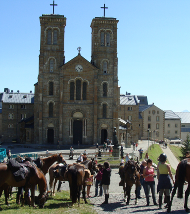 Halte au Sanctuaire de Notre Dame de la Salette