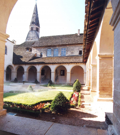 Cloitre des Augustins de Crmieu