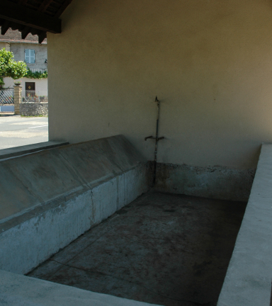 Lavoir Brangues - OTSI Morestel