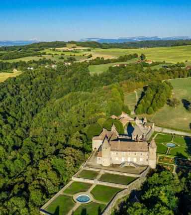 Randonne autour du chteau de Virieu