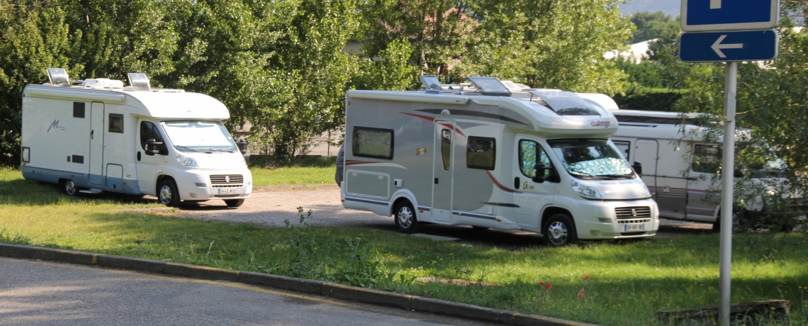 Aire de Camping Car - Sassenage