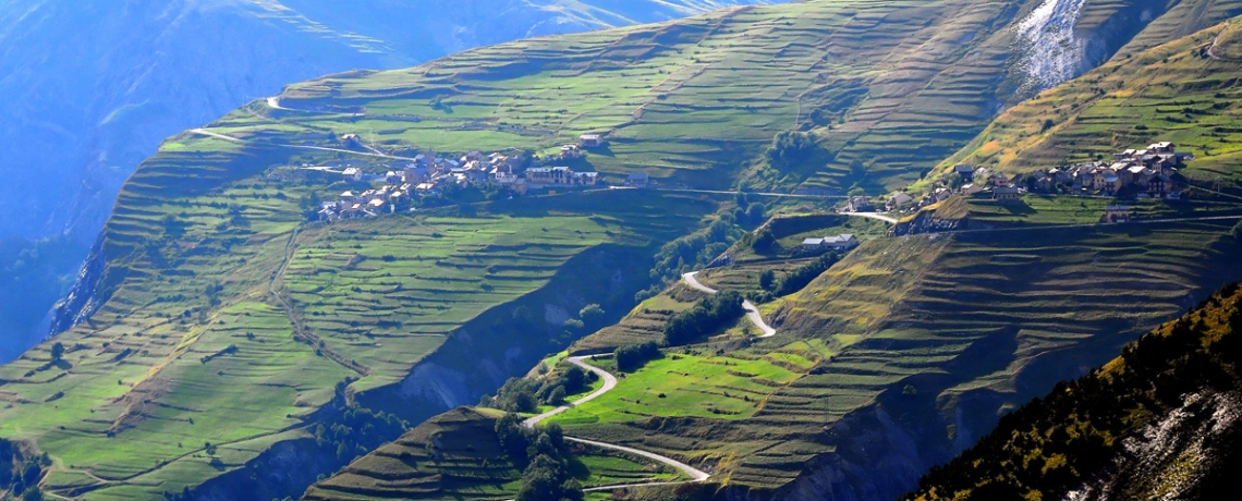 Les hameaux de la Grave et leurs terrasses