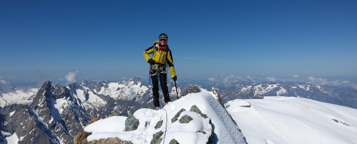 Randonnée glaciaire au Col de la Pyramide