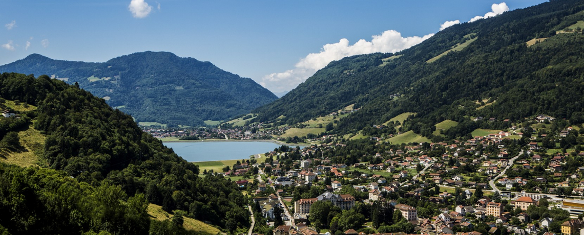 Vue sur Allevard, Isre