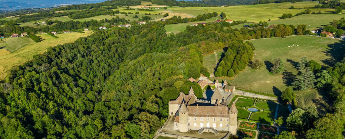 Randonne chteaux et fermes bas Dauphin - chteau de Virieu