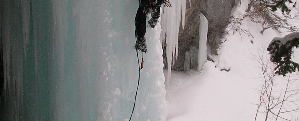 cascade de glace avec les Guides du Mont-Aiguille