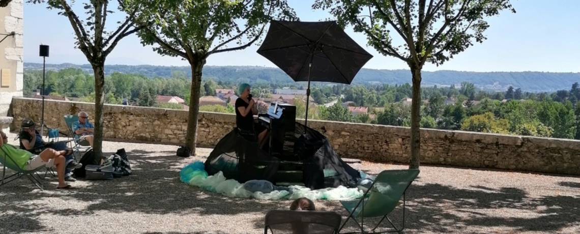 Piano vagabond  la Maison Ravier - Morestel - Balcons du Dauphin