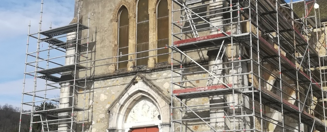 Exposition sur l&#039;histoire de l&#039;église et des vitraux