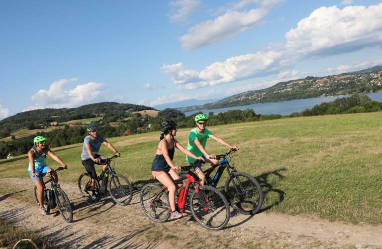 Circuit VTT balade initiatique lac de Paladru