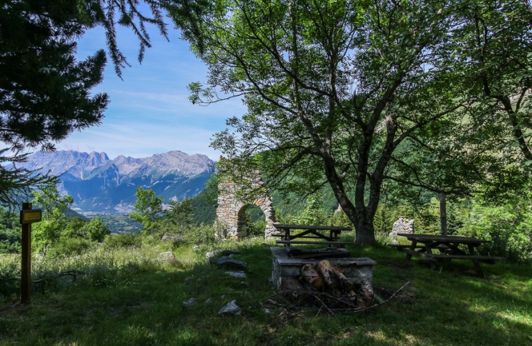 Les Vachers : pique-nique et panorama, valle du Valgaudemar