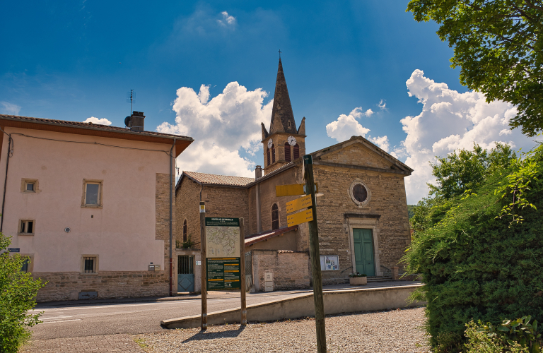 Randonnée pédestre autour de l&#039;église de Vermelle