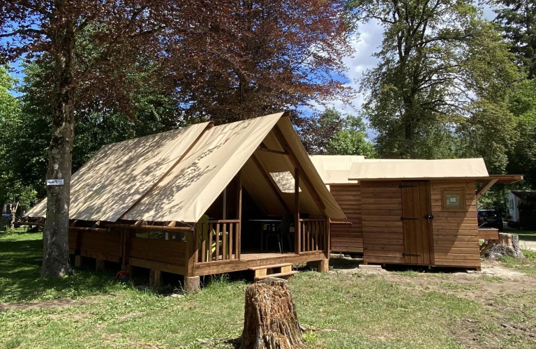 Tentes lodges du camping l&#039;Arc en Ciel