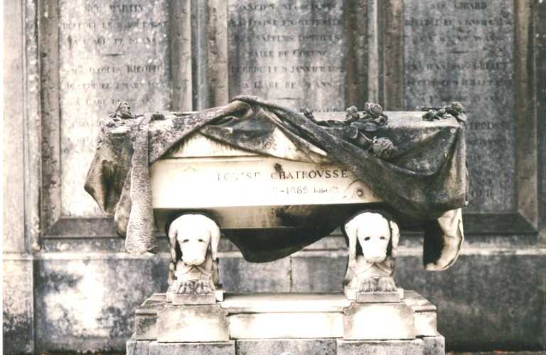 De tombes remarquables en mausolées, à la rencontre d&#039;architectes et d&#039;industriels à Saint-Roch