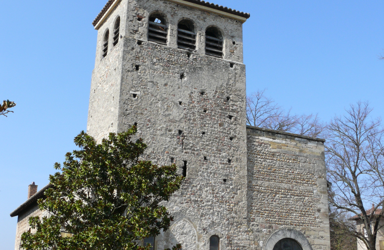 Ouverture des portes de l&#039;église Saint-Pierre de Tarentaise