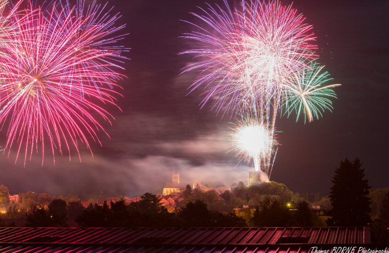 Feu d'artifice de Morestel - Balcons du Dauphin