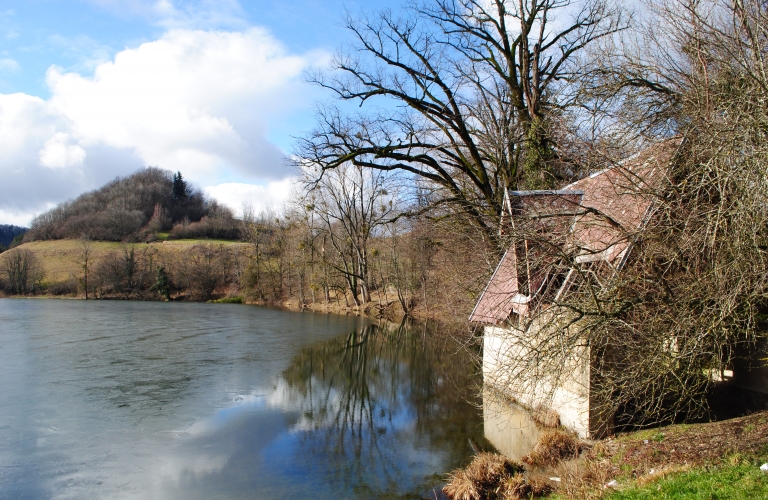 Parours trail rouge Saint-Geoire en Valdaine