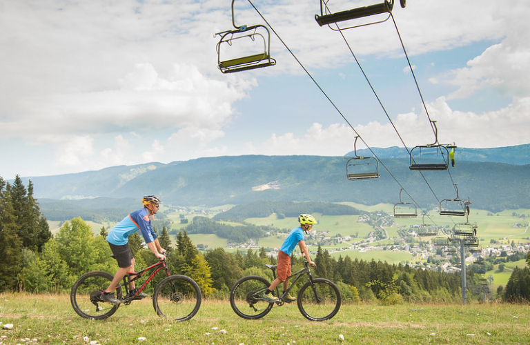 30 La Carrière, circuit VTT Descendant n°30 rouge