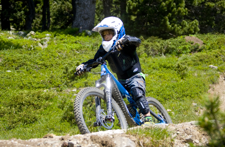 Encadrement VTT, engins de descente et VAE