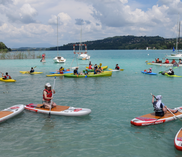 Yacht club Grenoble Charavines : Location stand-up paddle, kayak et voile