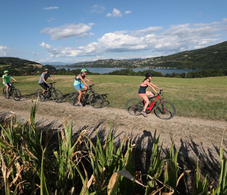 Grand tour du lac de Paladru