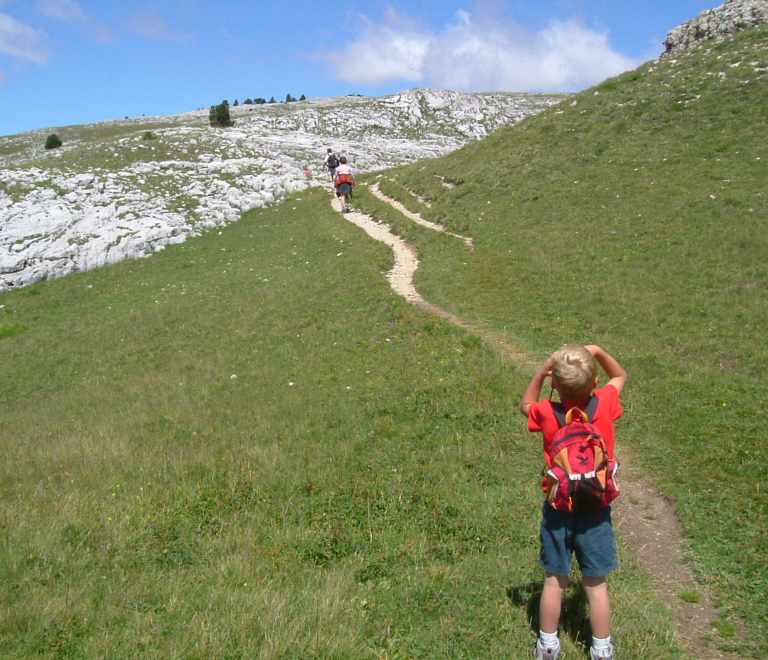 Parcours rando-jeux avec Grillet Sport