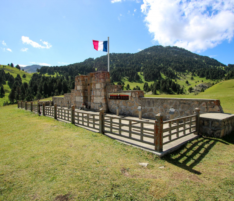 Monument du Pas de l&#039;Aiguille