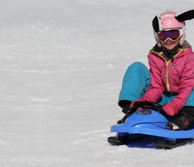 Espace luge pour enfants