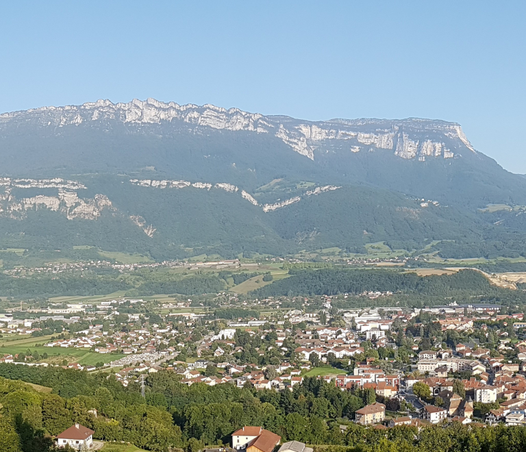 Point de vue sur la valle et des Contreforts de la Chartreuse