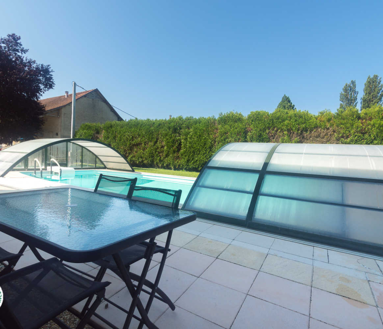 Votre terrasse privative, Piscine & jardin commun avec Gte 55005