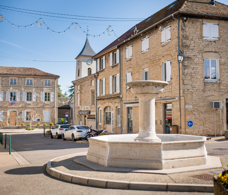 Randonnée du village authentique de Saint-Alban-de-Roche