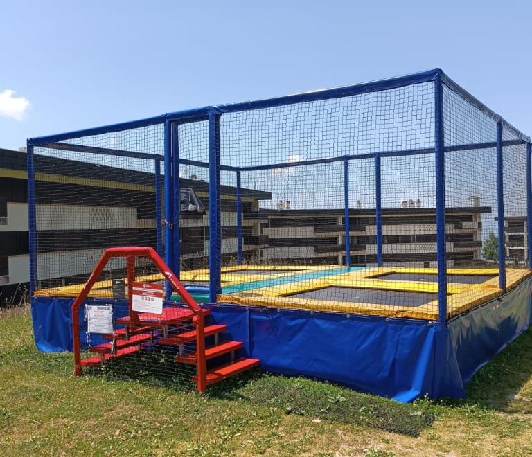 Trampoline au Collet