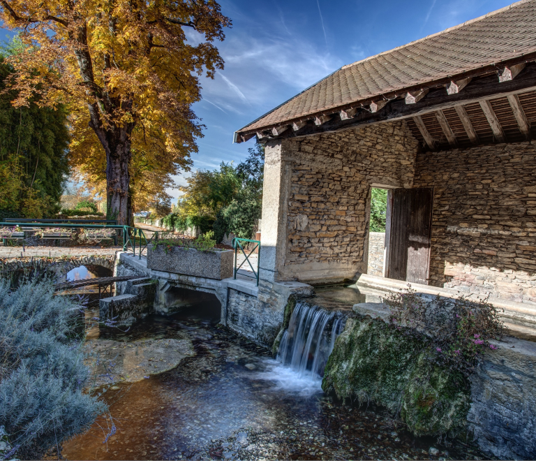 Lavoir et cours d'eau - La-Balme-les-Grottes - Balcons du Dauphin - Nord-Isre -  moins d'une heure de Lyon