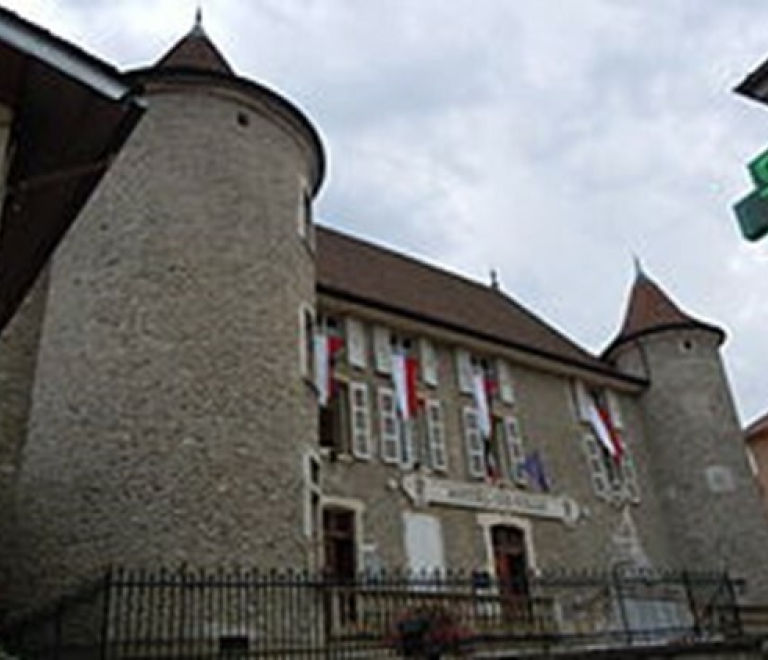 Visite en mini-bus pour un maxi patrimoine